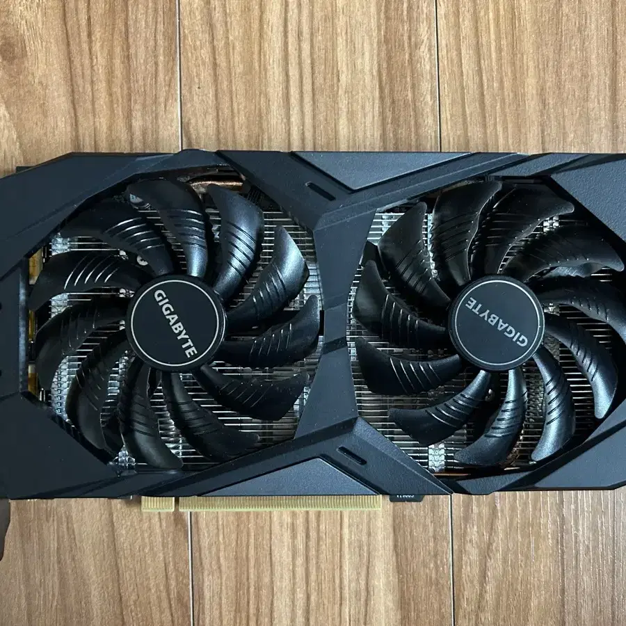 기가바이트 gtx1660 oc 6g