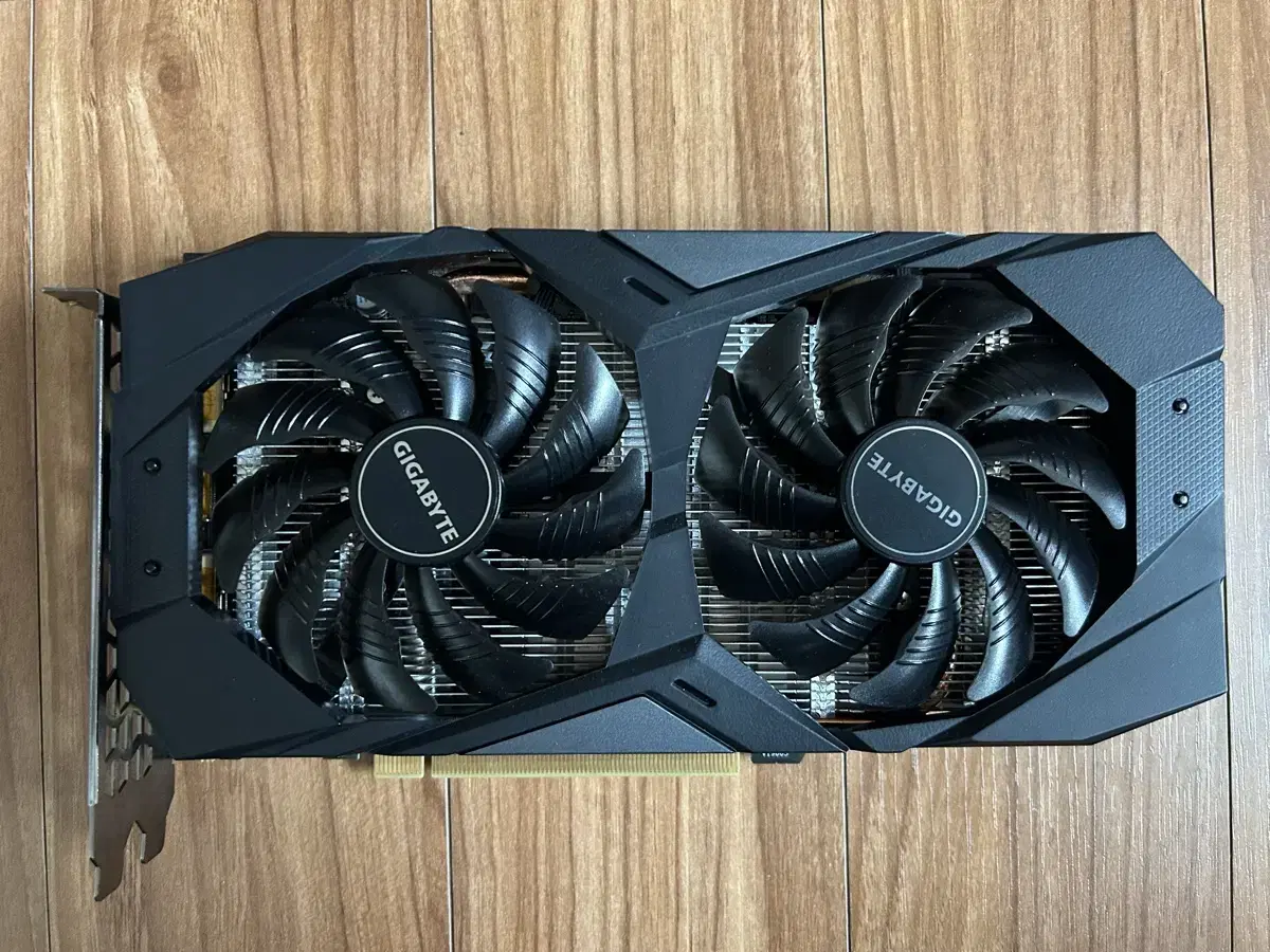 기가바이트 gtx1660 oc 6g