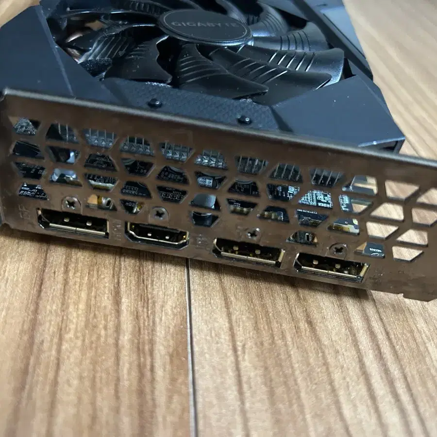 기가바이트 gtx1660 oc 6g