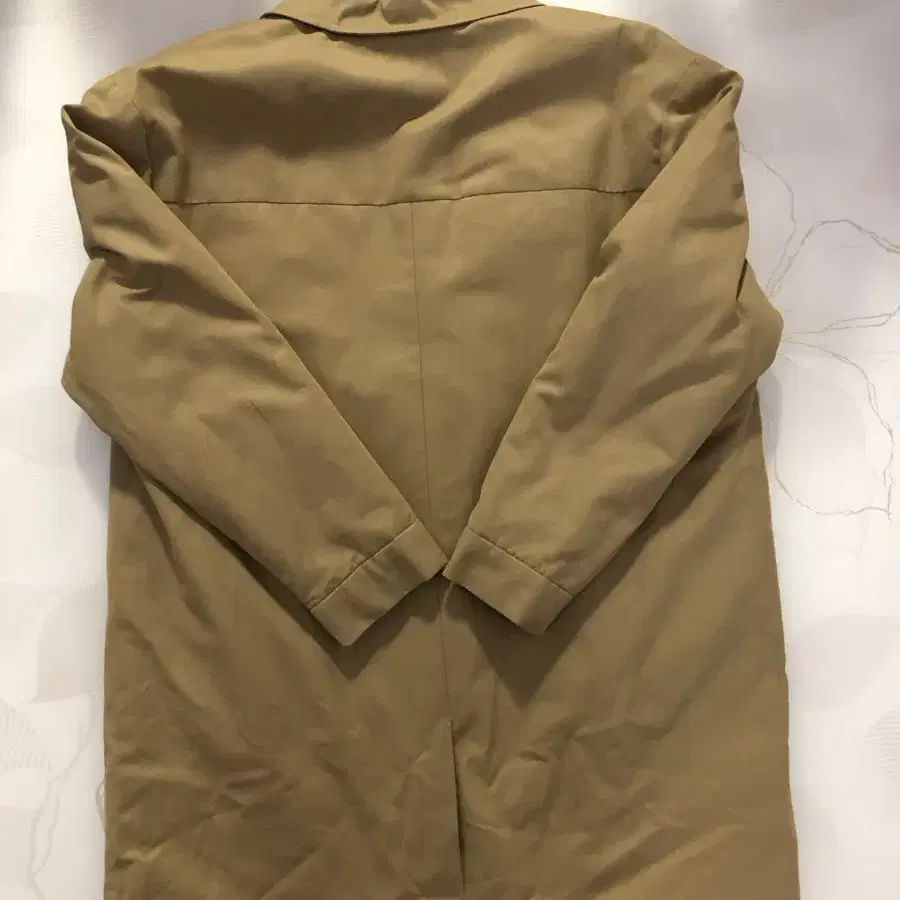 ZARA 키즈 바바리코트 (SIZE 10/ 140cm) 판매합니다.