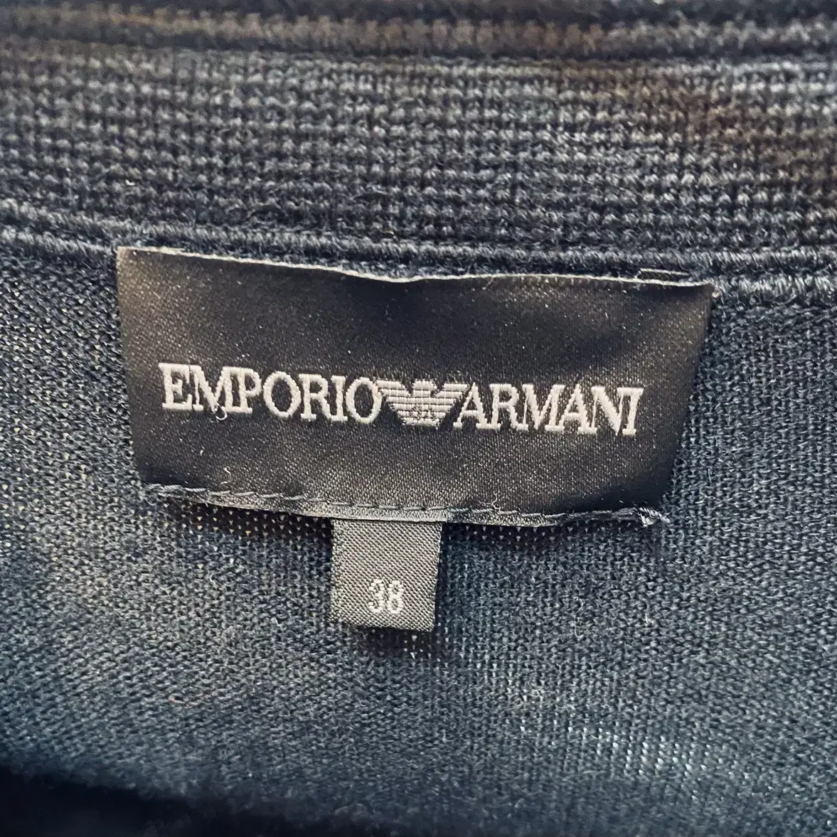 Emporio Armani 엠포리오 아르마니 블랙 자켓 38 사이즈