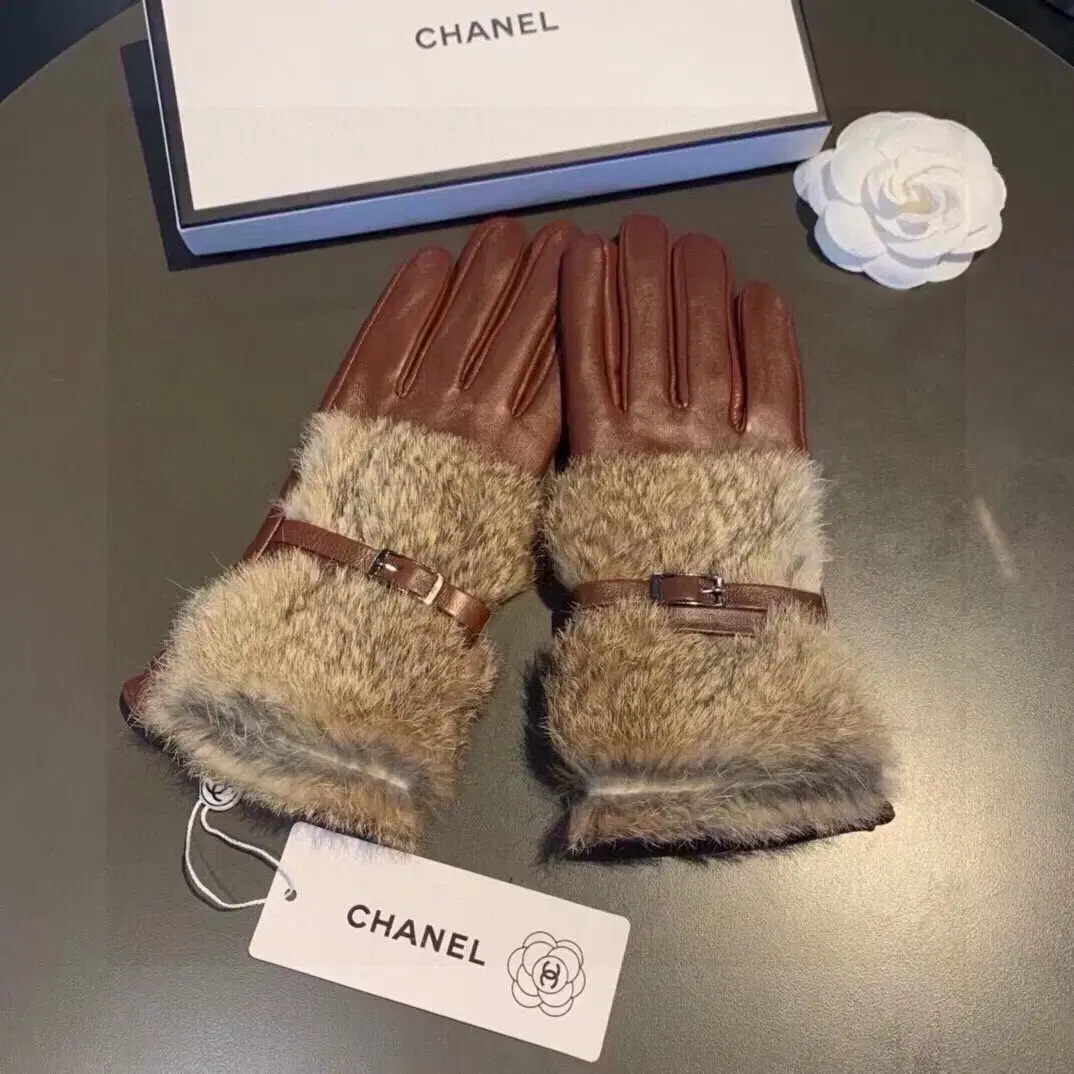 CHANEL 샤넬 토끼털 양가죽 보온 장갑