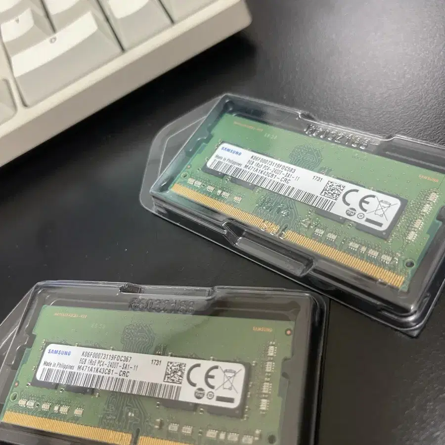 심성 2400mhz ddr4  sdram 8gb*2개