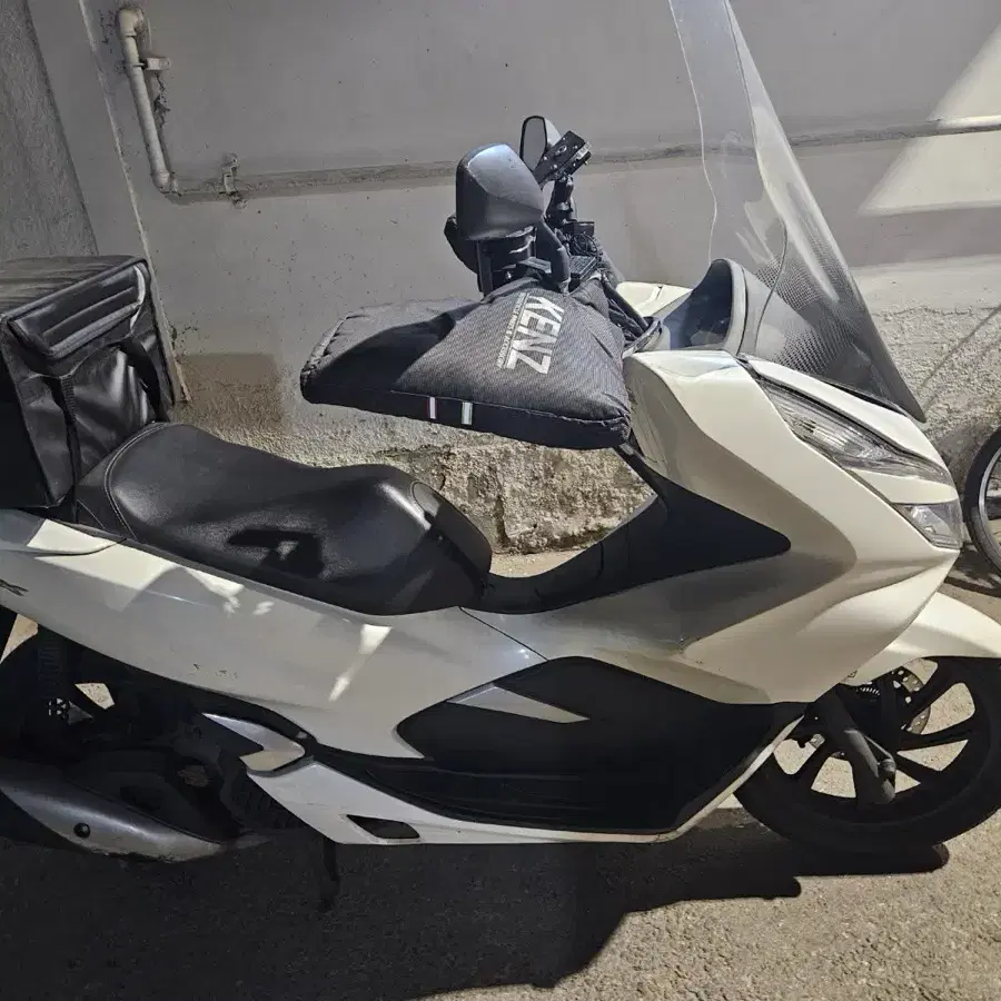 19년 PCX 150cc ABS 모델 판매합니다