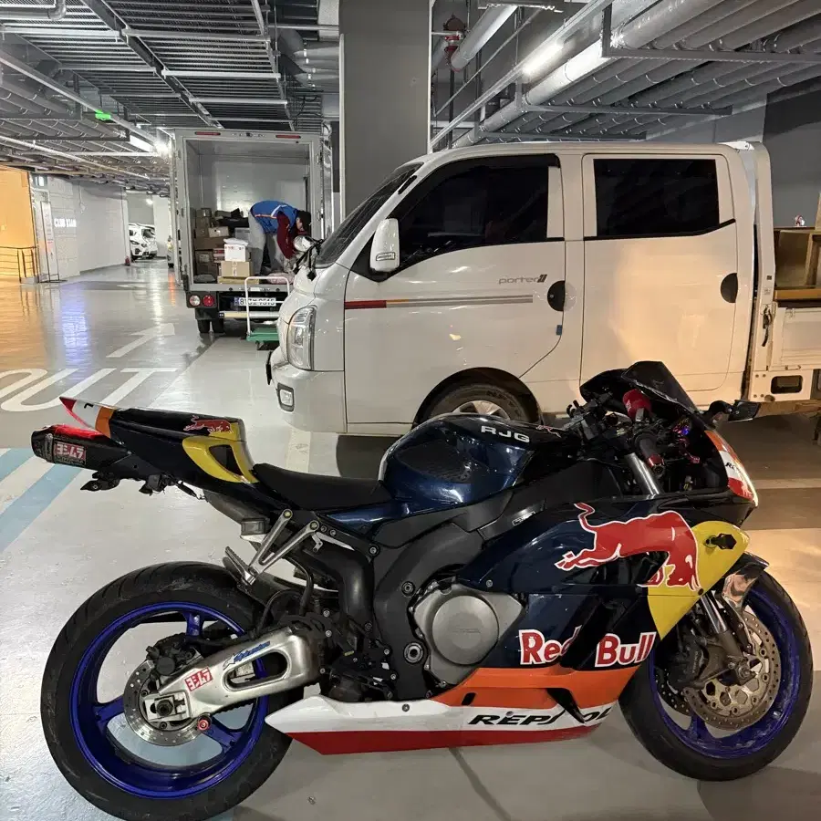 CBR1000R 05년식