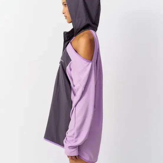 엘이이와이 SPORTY OPEN SHOULDER HOODED GRAY