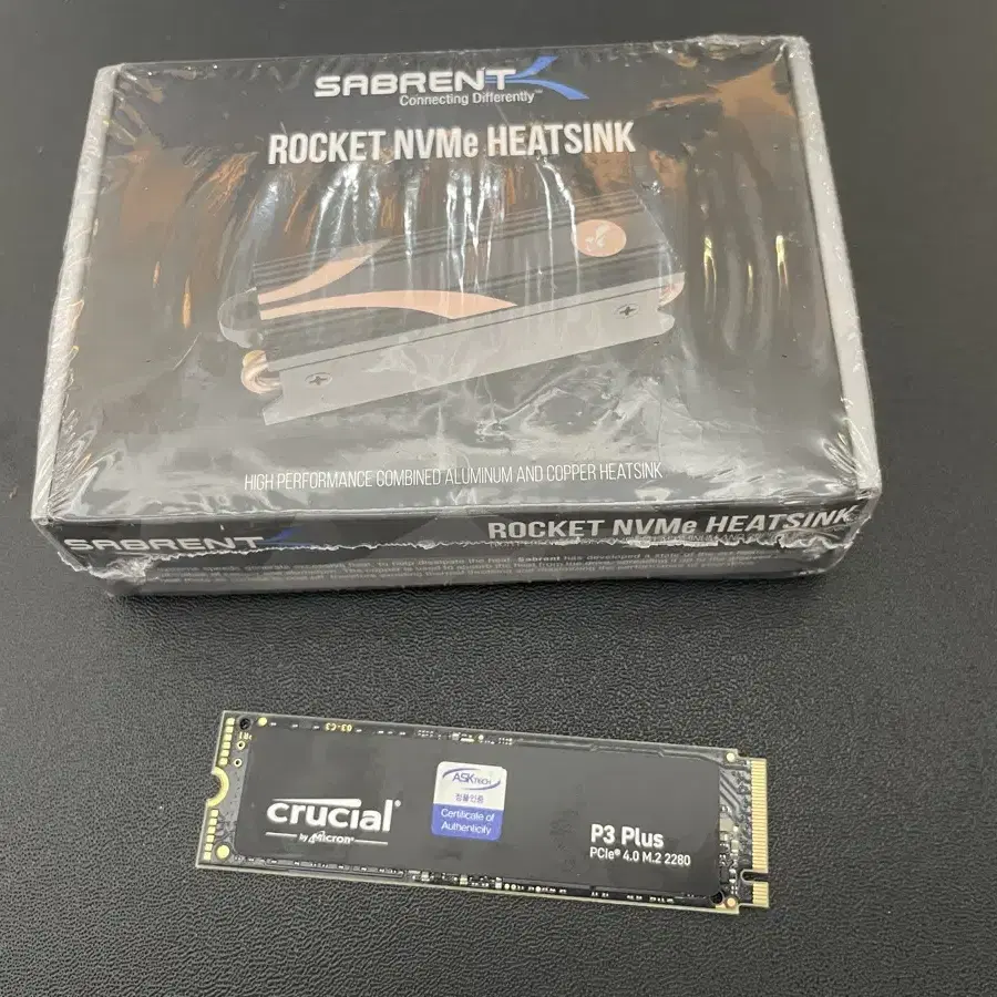 crucial p3 plus 4TB nvme ssd 판매합니다(히트싱크)