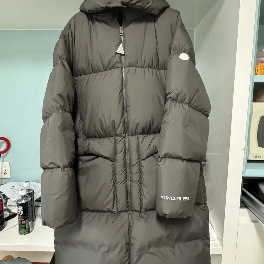 몽클레어 Moncler  23s 롱패딩 4사이즈  (105-110 ) 새