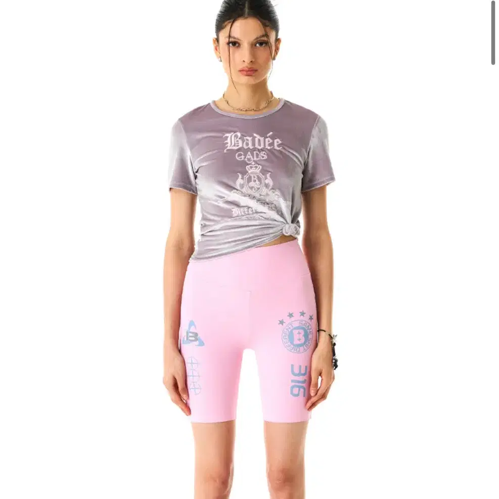 배디) Vivi Biker Shorts Pink