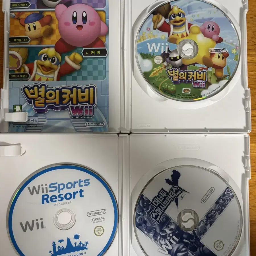 닌텐도 wii 풀박스(컨트롤러 4개) 외 게임CD 3개 (박스 x)