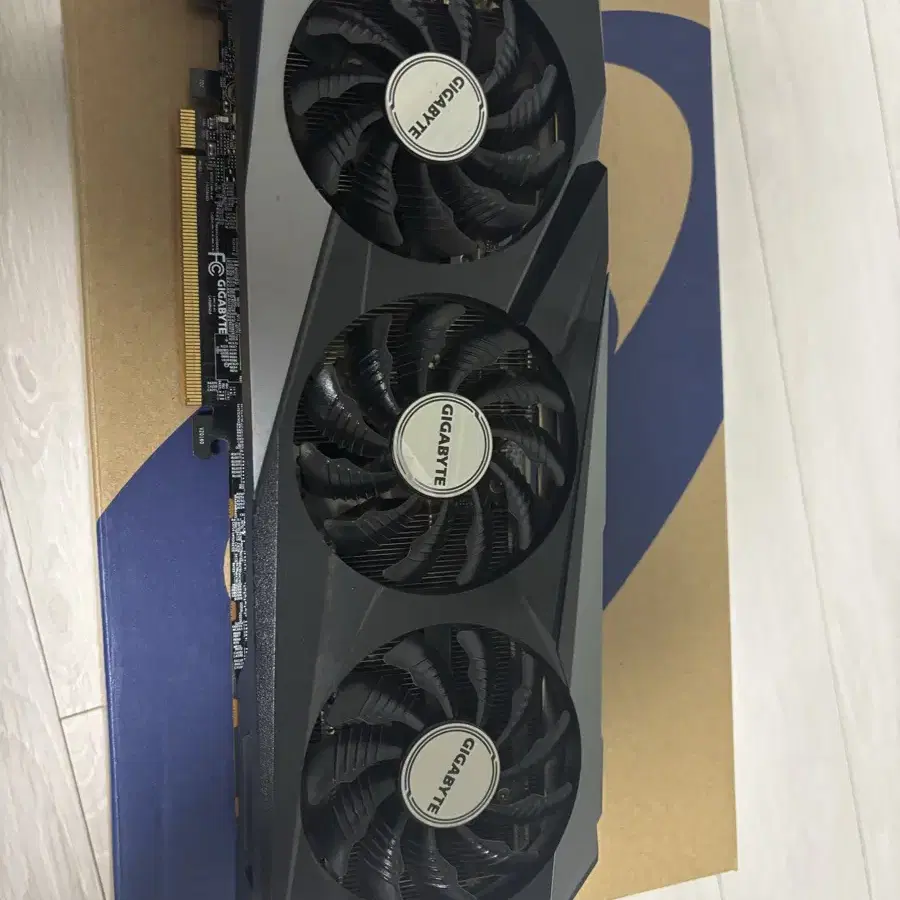 AMD radeon rx6700xt 3팬