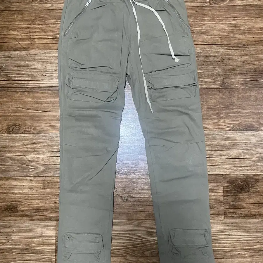 그레일즈 flight pocket pants (tan, 2사이즈)