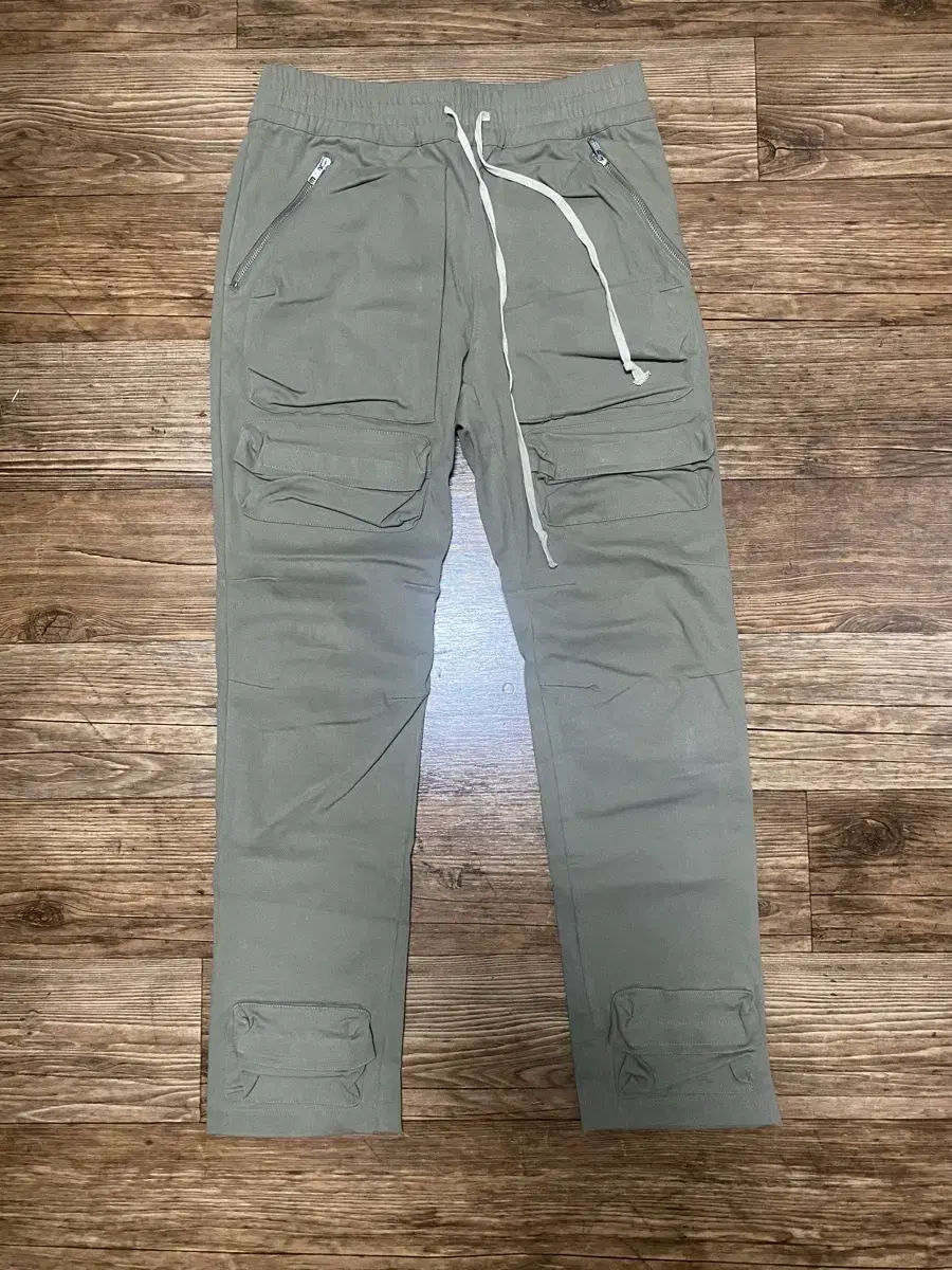 그레일즈 flight pocket pants (tan, 2사이즈)