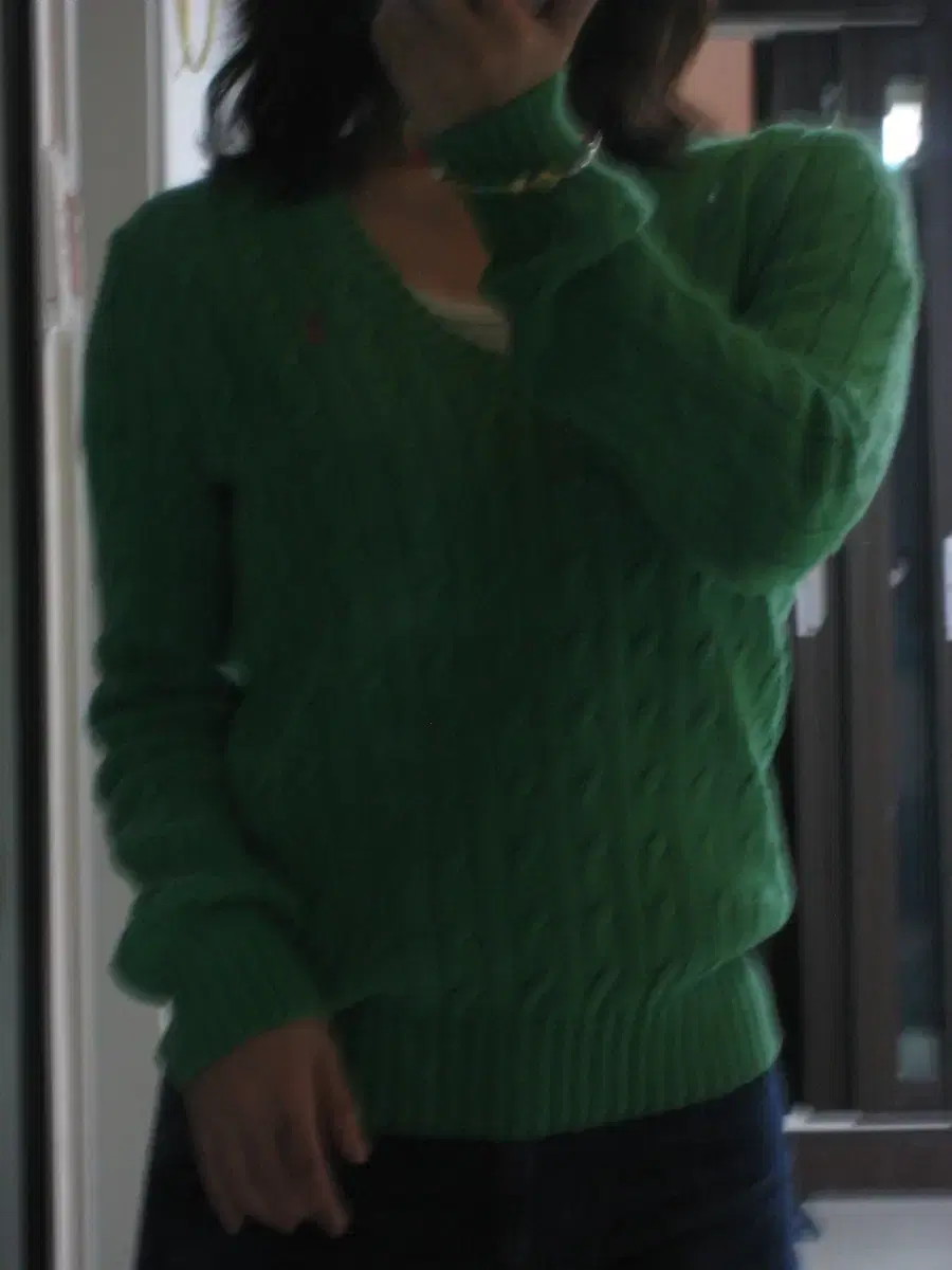 Polo V-neck knit for sale! Green for Christmas~.