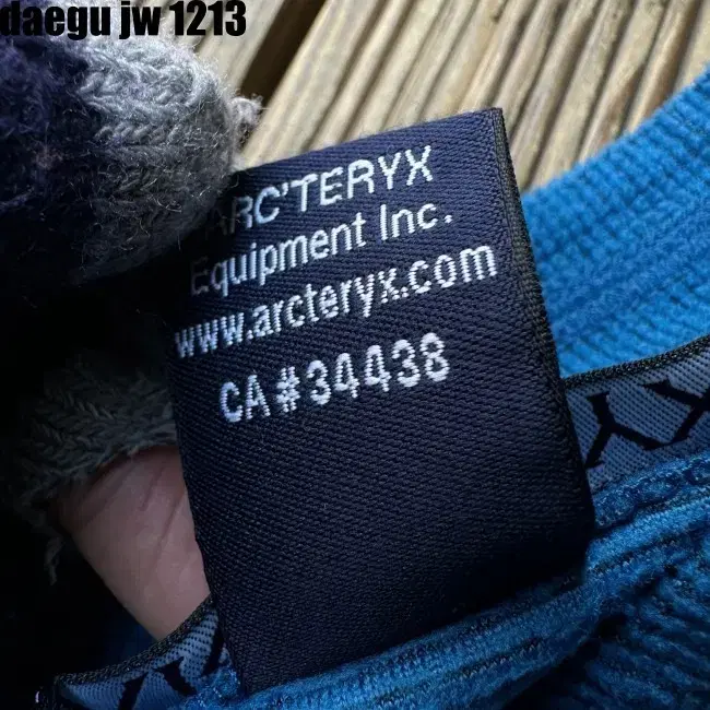 100- ARC'TERYX TEE 아크테릭스 긴팔 티