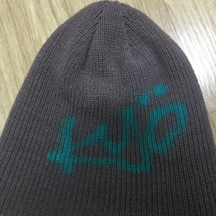 쿄 Kyo Airbrush Beanie Brown