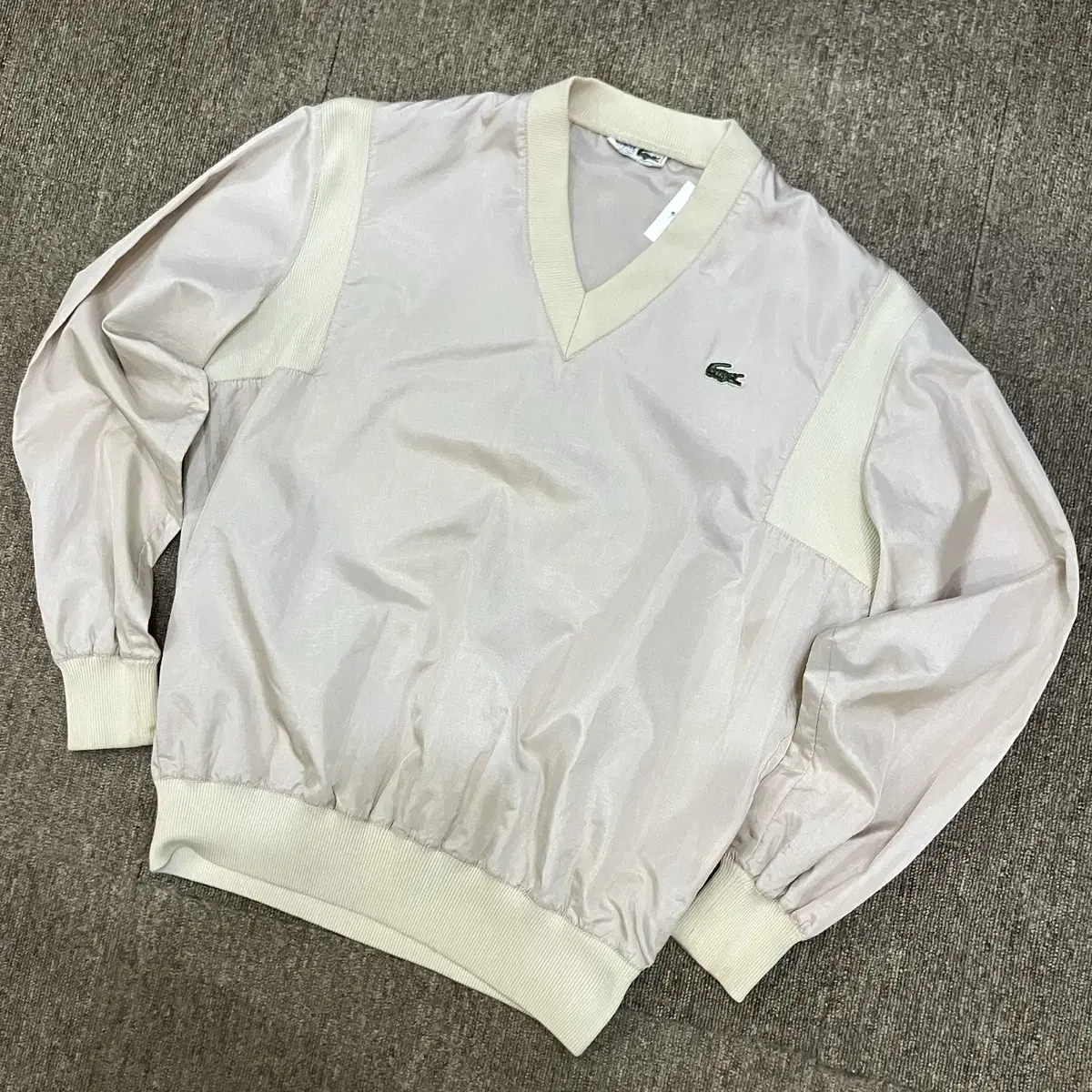 Lacoste 라코스테 새틴 웜업