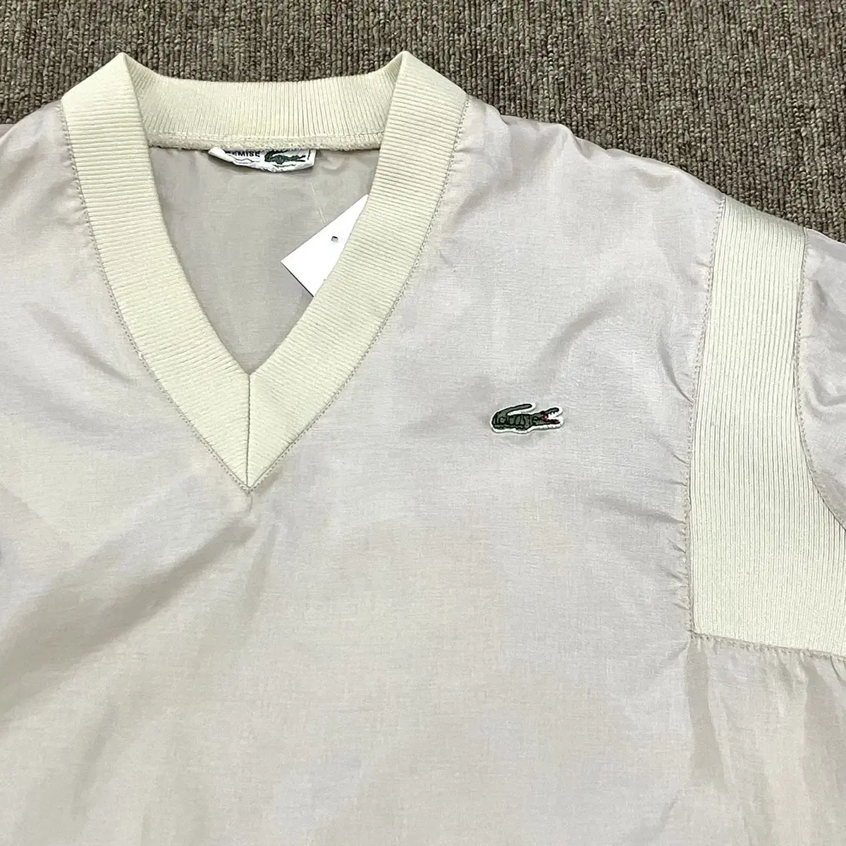 Lacoste 라코스테 새틴 웜업