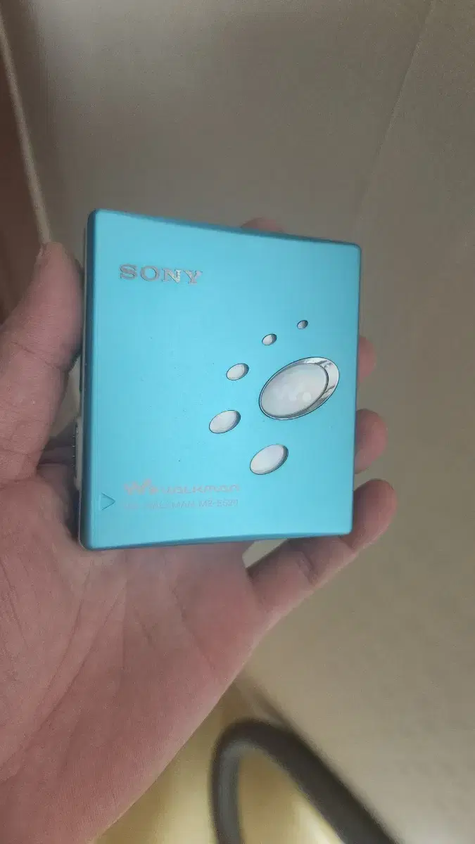 sony walkman MD player mz-e520