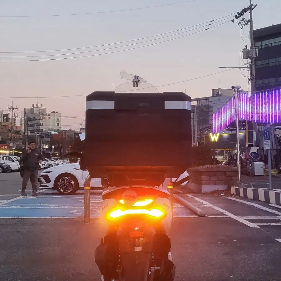 구변완) pcx125 20년식 9만Km 배달셋팅 팝니다