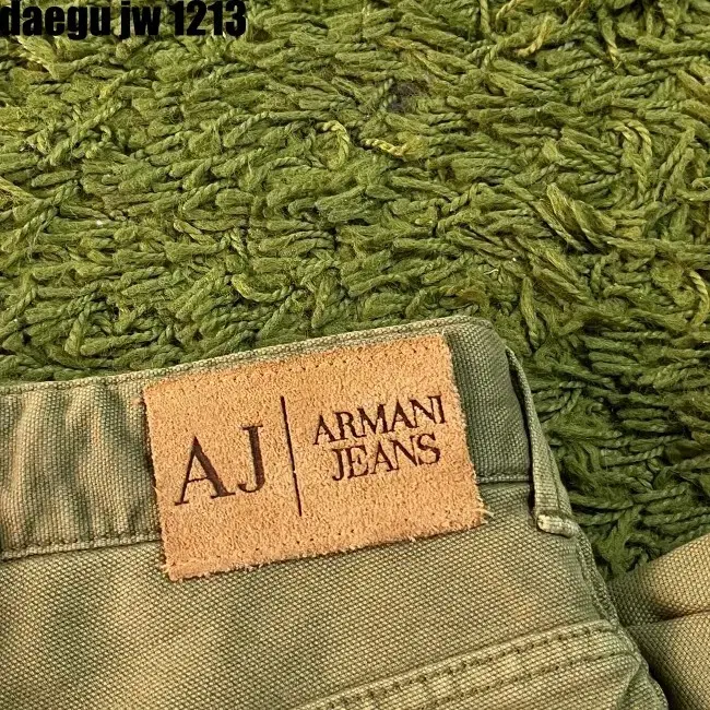 32/34 ARMANI PANTS 아르마니 바지