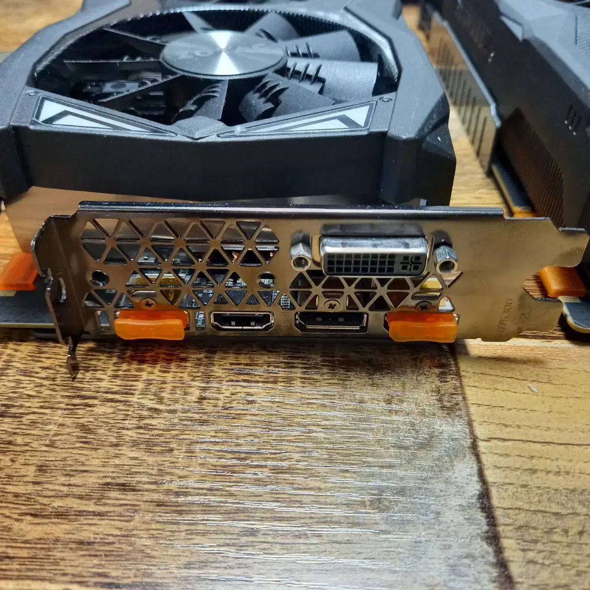 ZOTAC GTX980TI 6GB 그래픽카드