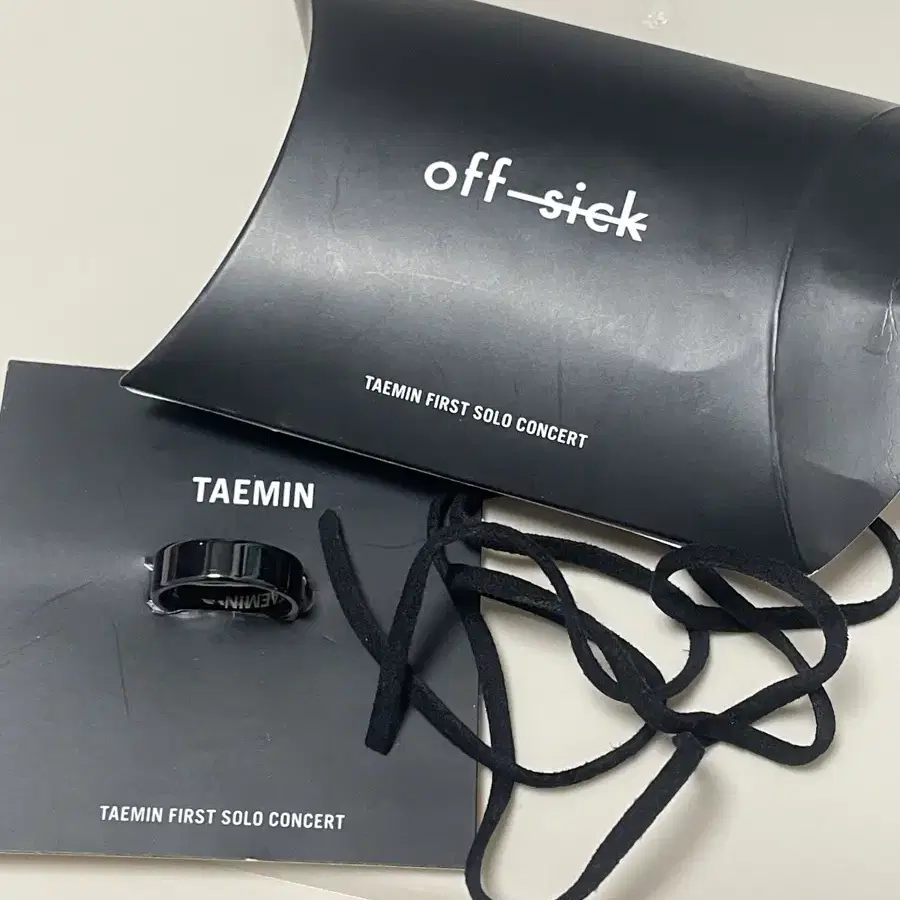 태민 오프식 offsick 첫콘 콘서트 굿즈 삼태민 반지 양도합니다