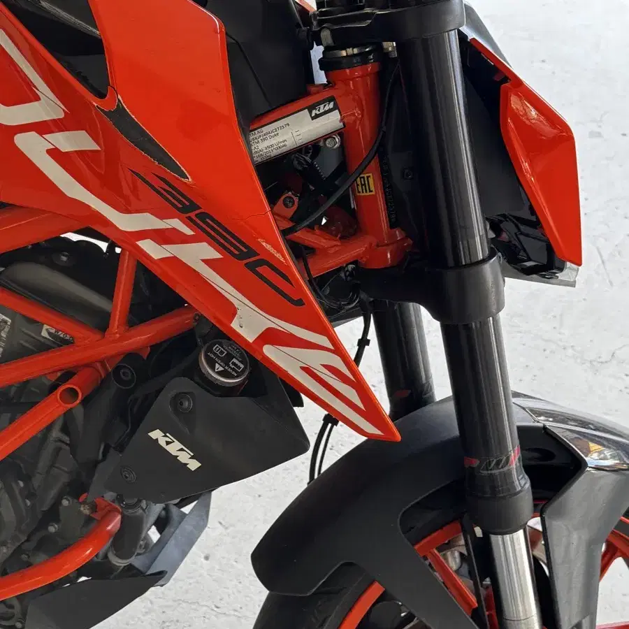 KTM 듀크390 (2018년식)