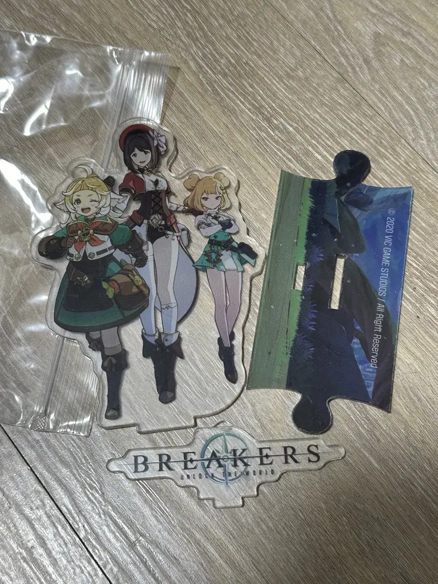 Breakers Game acrylic stand