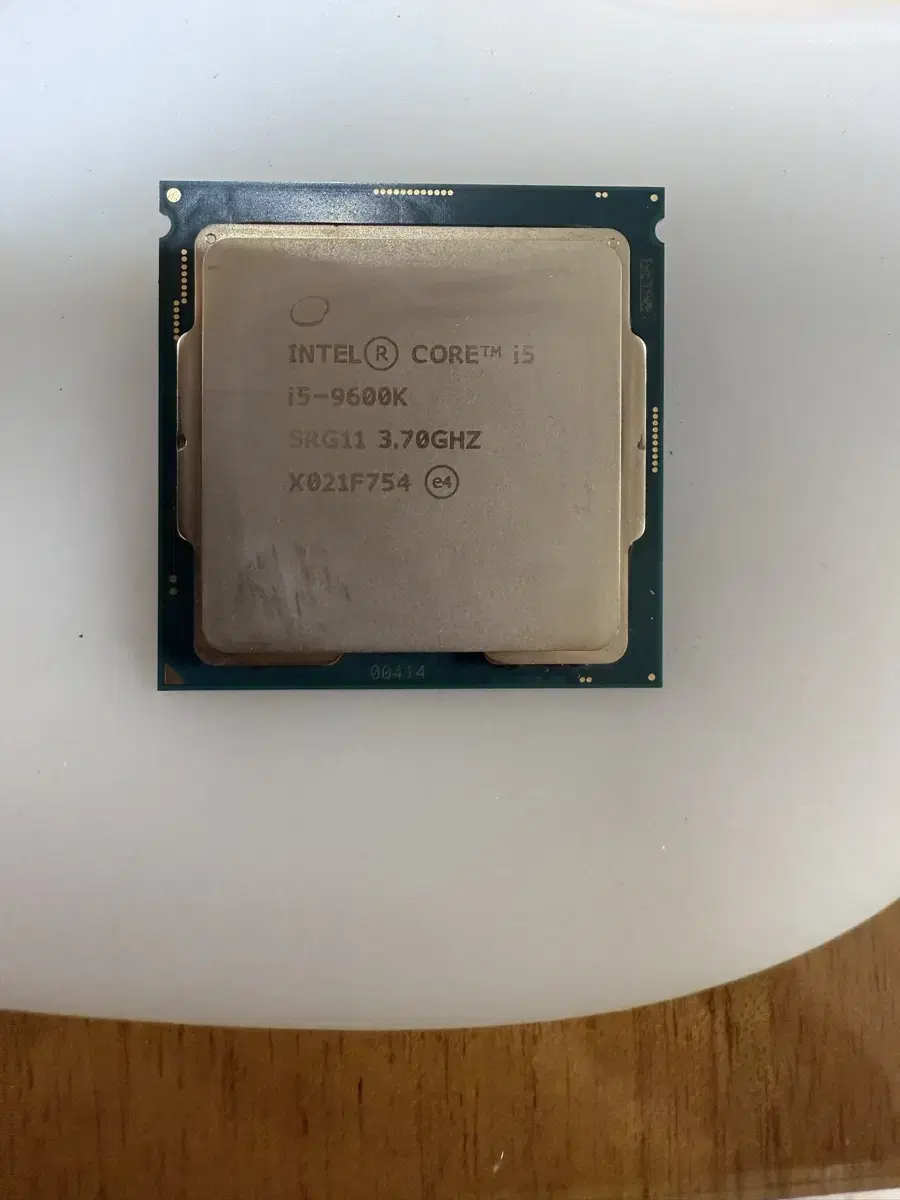 i5-9600k cpu 팝니다