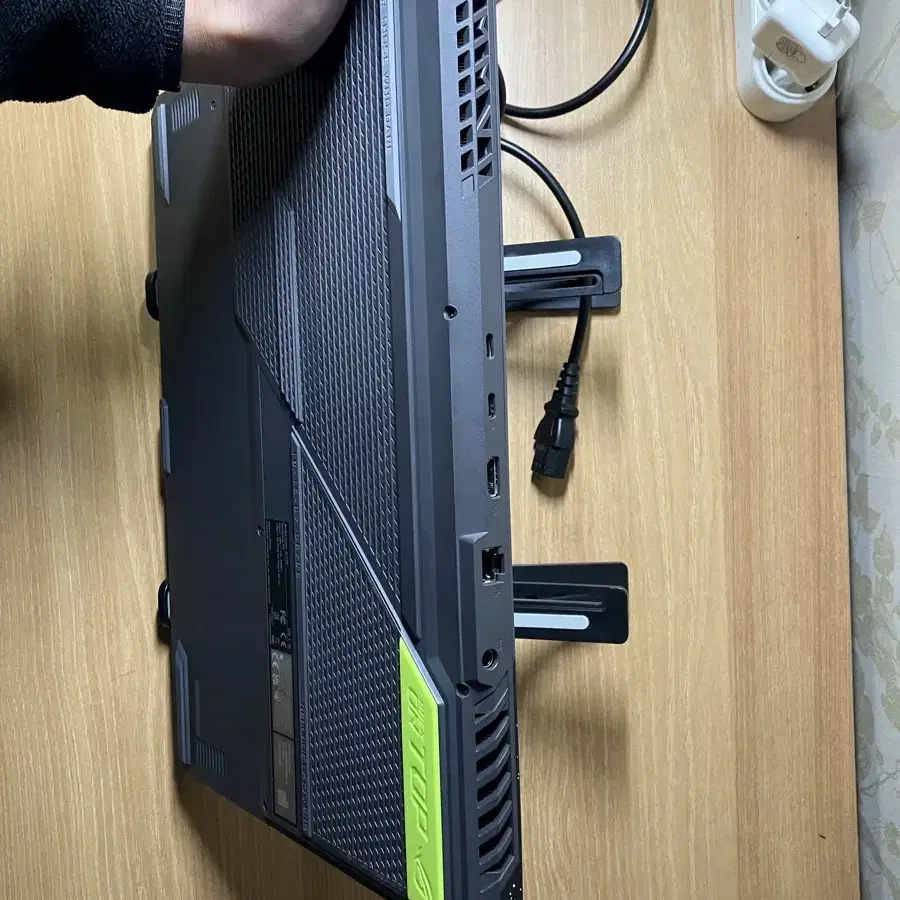 Asus rog strix g17 g713rm-ll121 + 17인치 샘