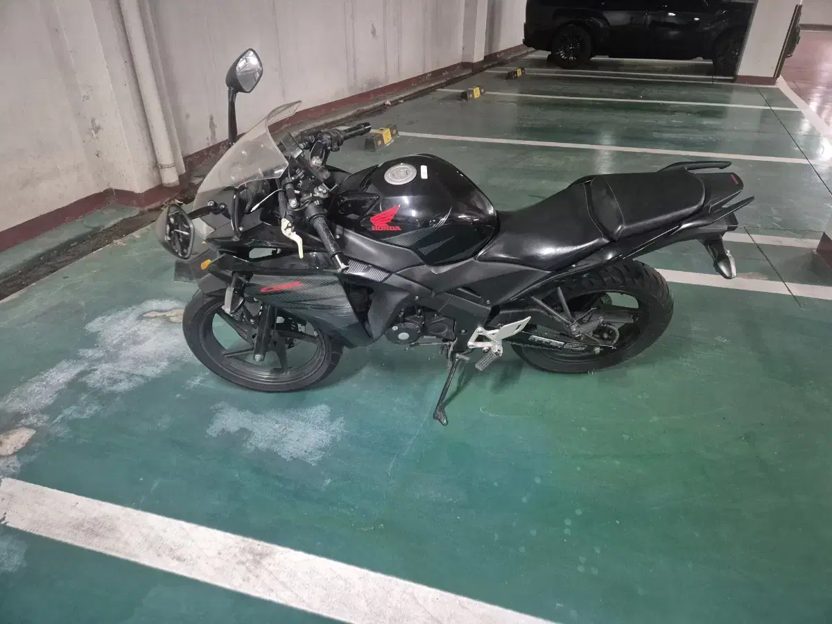 CBR125R 17년식