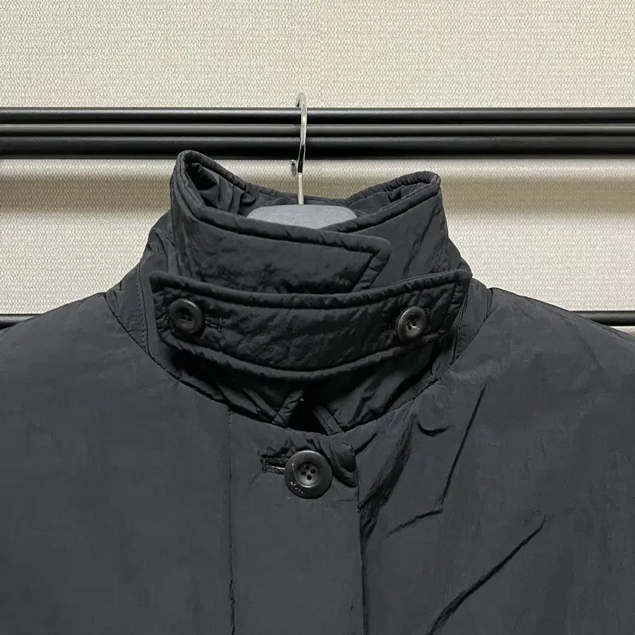 모이아 패딩 코트 padded half coat (black)