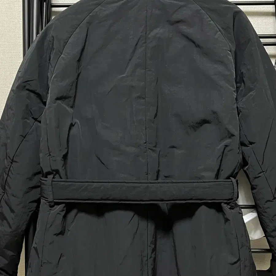 모이아 패딩 코트 padded half coat (black)