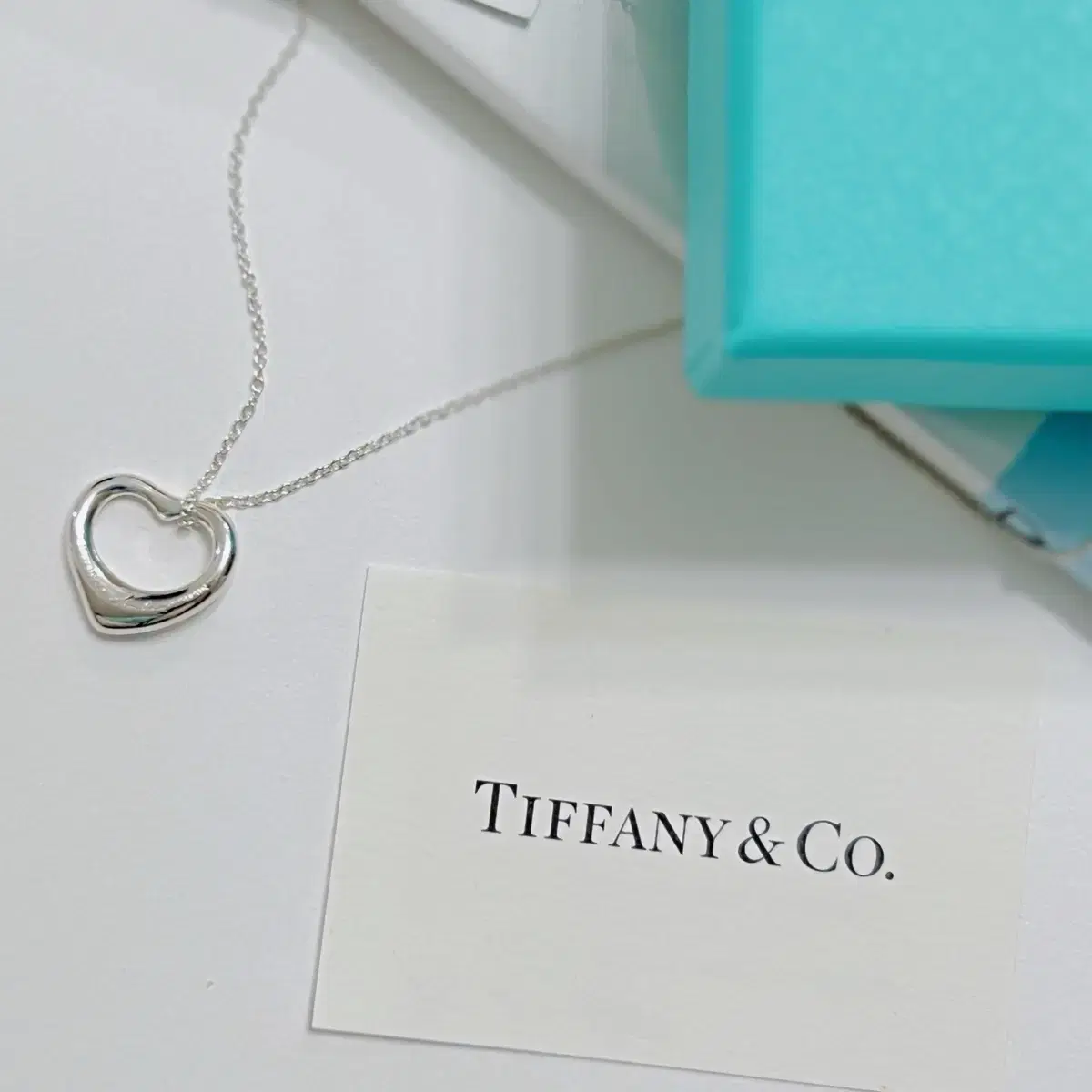 Tiffany & Co. 티파니 앨사 퍼레티 오픈 하트 실버 목걸이 (1