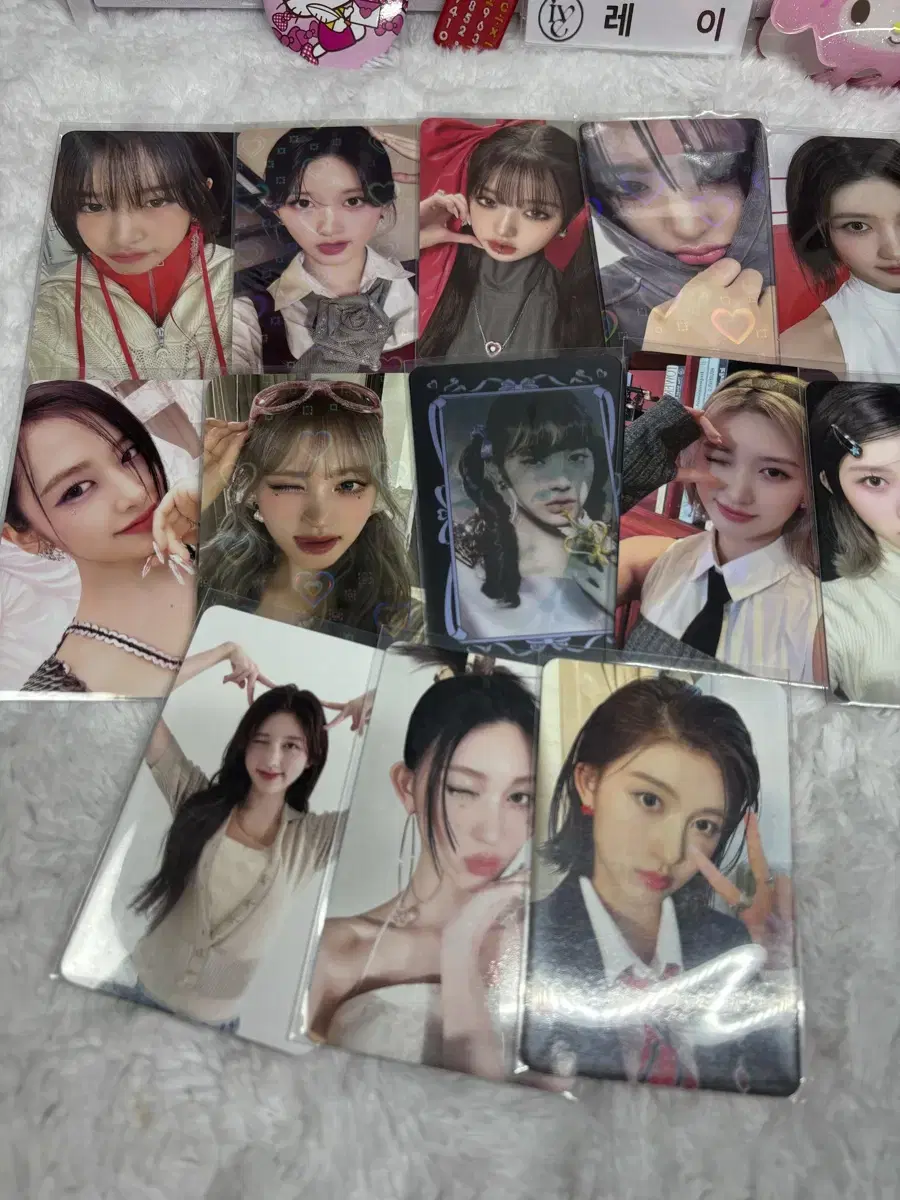 Bombshell) ive got photocard for sale!