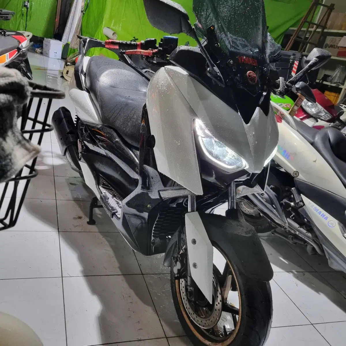 20년식 xmax300cc 부산경남창원울산거제 중고 오토바이 빅스쿠터