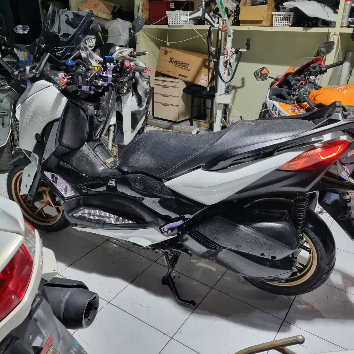 20년식 xmax300cc 부산경남창원울산거제 중고 오토바이 빅스쿠터