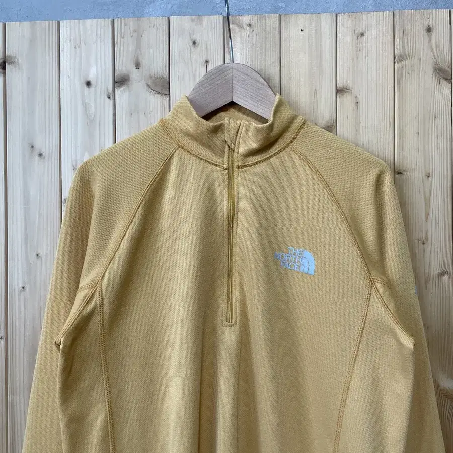 North Face Polartec half Zip-up