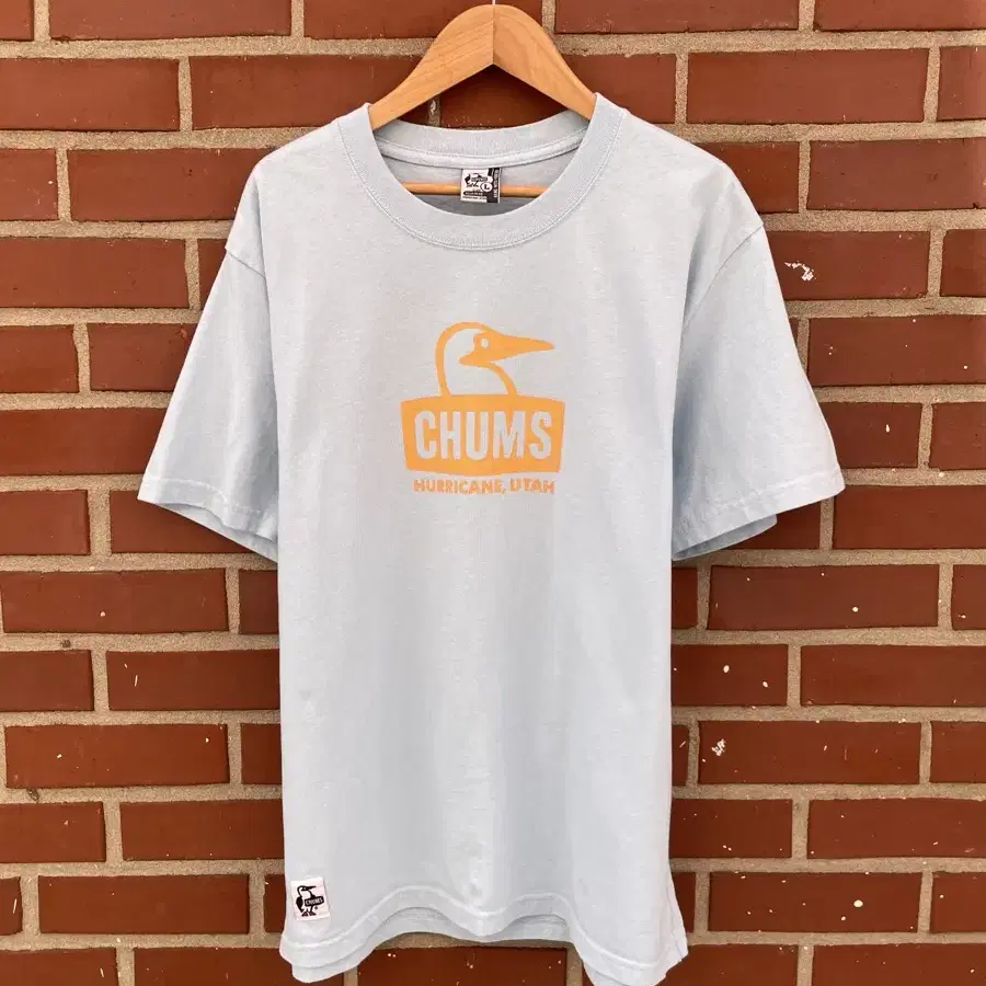 Chums Penguin T-shirt