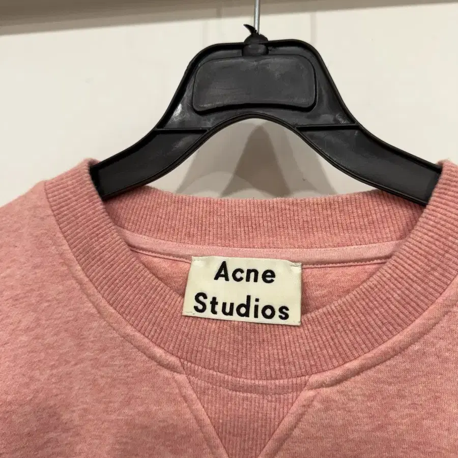 (정품) Acne Studios 아냐 페이스 맨투맨