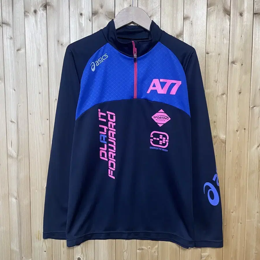 asics A77 Long sleeve