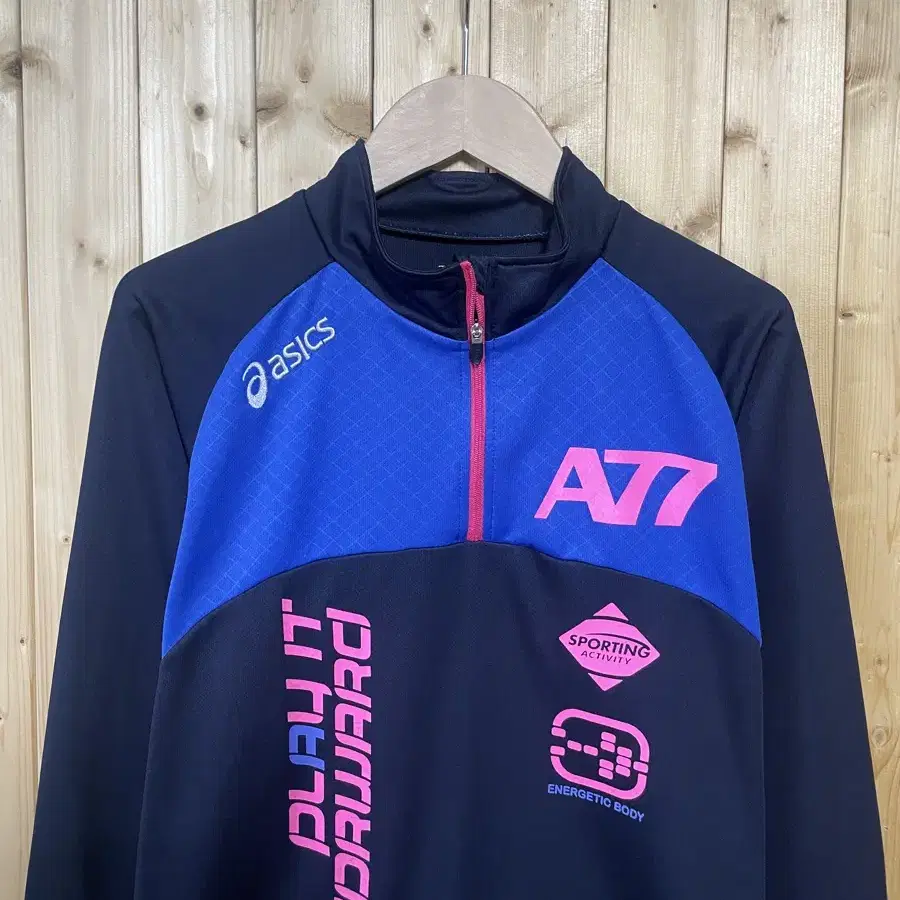 asics A77 Long sleeve