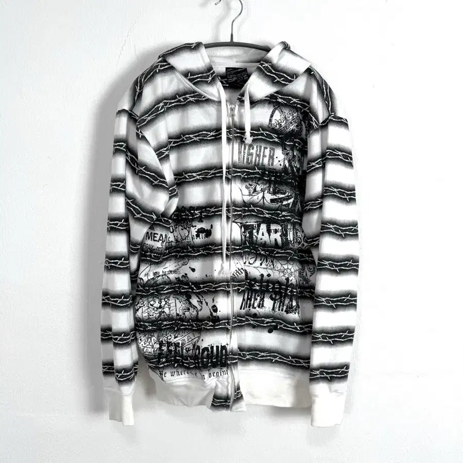 vintage wire print hoodie