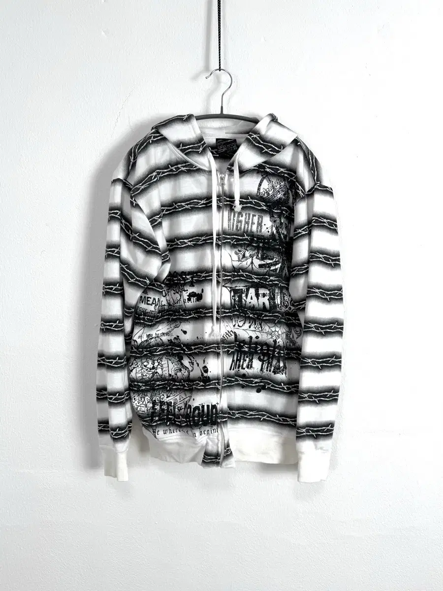 vintage wire print hoodie