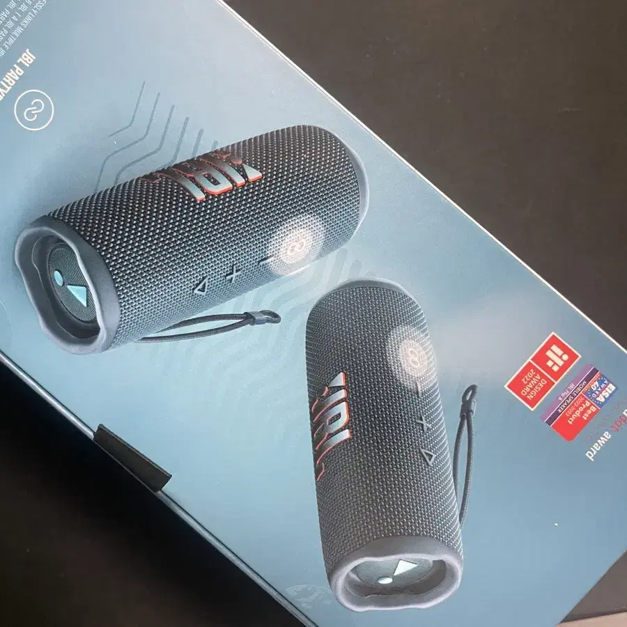 미개봉 jbl flip6 네이비 팝니다