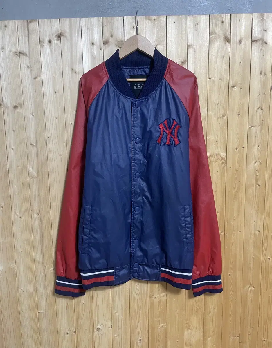 MLB VarsityWax  jacket