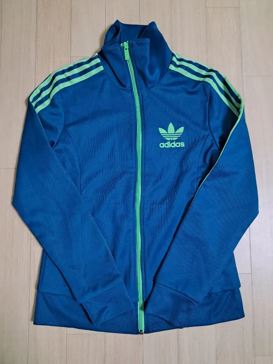 Adidas Europa Women's Track Top 95 New