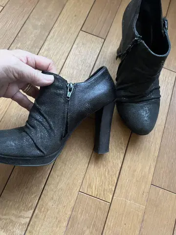 HENRY BEGUELIN 블랙 지퍼 부츠 하이힐 36 하프