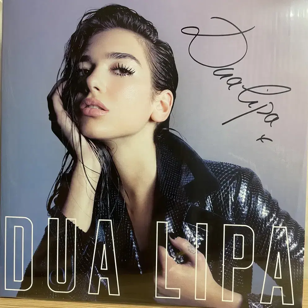 두아리파 Dua Lipa 친필싸인 LP